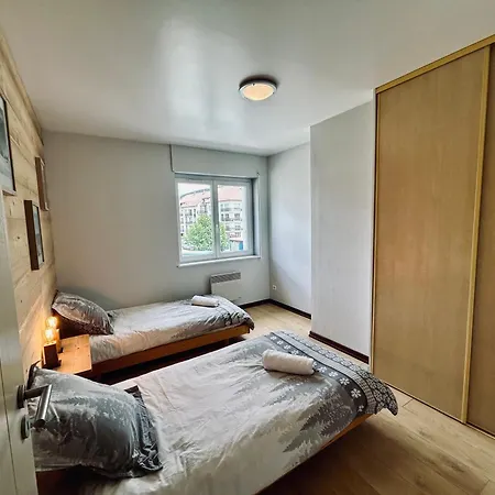 La Perle De L'eau - Au Bord Du شقة جوراردُميه